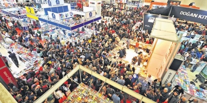 13. Ankara Kitap Fuarı açıldı