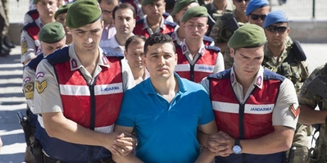 15 kişinin katiline 'Eline sağlık' dedi, mahkemede inkar etti