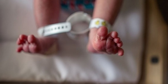 Doktorlarn 'Aldrn' dedii Yamur bebek tp literatrne girebilir