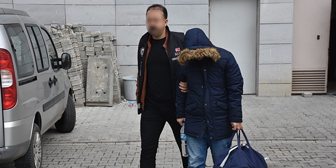 Samsun'da 2 komiser yardımcısı FETÖ'den tutuklandı