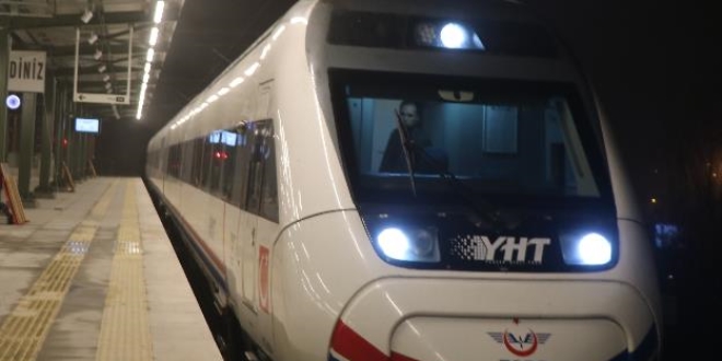 Yüksek hızlı tren ilk defa Avrupa Yakasına geçti