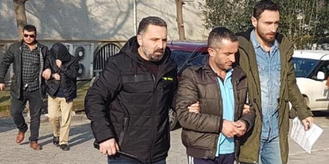 Kadın öğretmenin otomobiline ateş açan 2 kişi tutuklandı