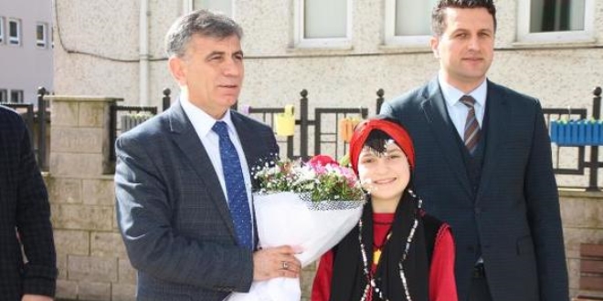 Rize'de 30 okulda gözetmensiz sınav dönemi