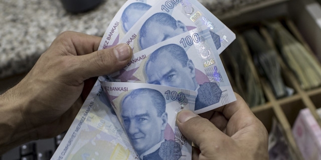 İkramiye alamayan işçiye AYM'den iyi haber