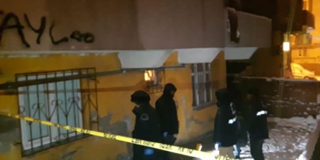 Suriyeli ailenin kald eve silahl baskn; 1 ar yaral