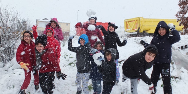 Okullar tatil olsun 'Vali Amca'