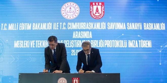 2023 öğretmene teknoloji eğitimi verilecek