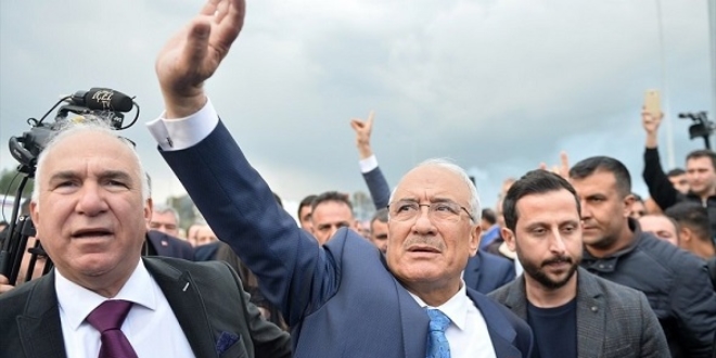 Burhanettin Kocamaz aday olamıyor