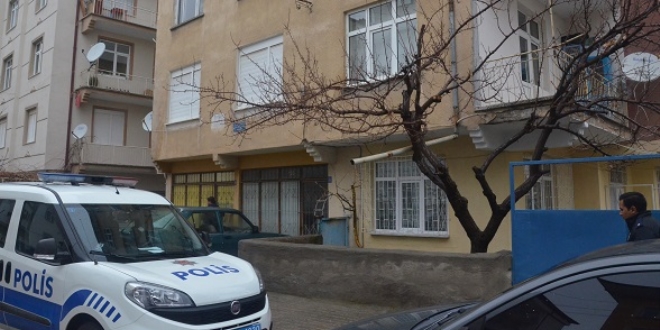 Cezaevinden izinli geldiği evinde öldürüldü