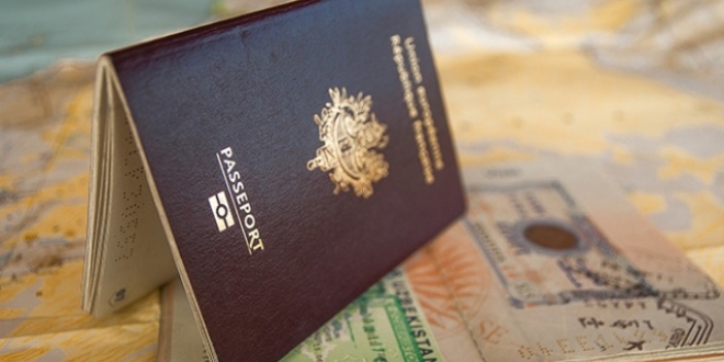 FET'nn ABD'deki iki niversitesinin 'vize oyunu'