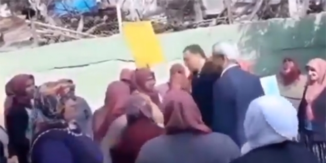 Belediye başkanı 'Oy vermezseniz, size hizmet yok' dedi