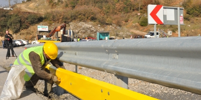 Bursa motosiklet dostu bariyerlere kavuşuyor