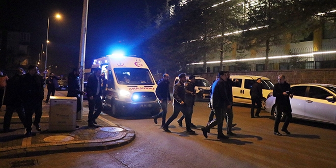 Saldırıya uğrayan polis memuru şehit oldu