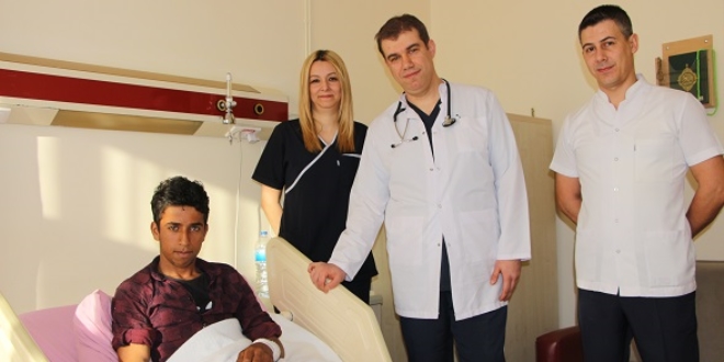 Camla kesilen kol damar nakliyle kurtarld