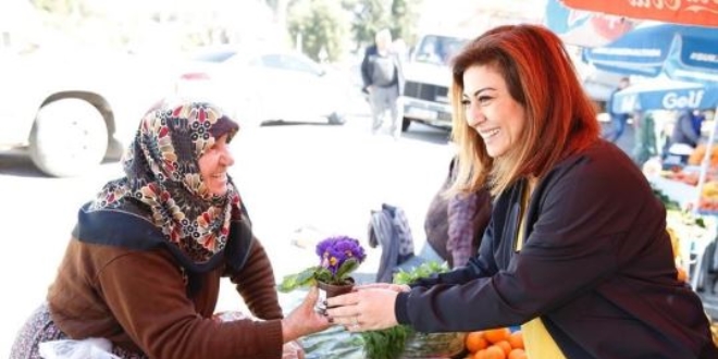 Başkan Türel'in eşi Ebru Türel trafik kazası geçirdi