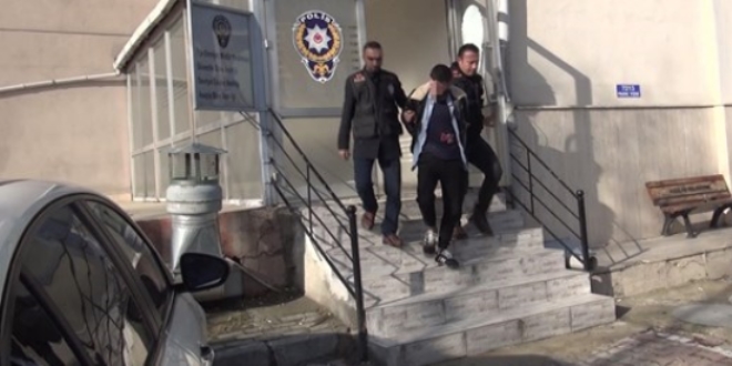İstanbul'da işadamının oğlu pantolon çalarken yakalandı