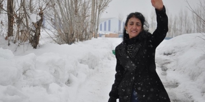 Yüksekova'da ilk kez bir kadın, muhtar adayı oldu