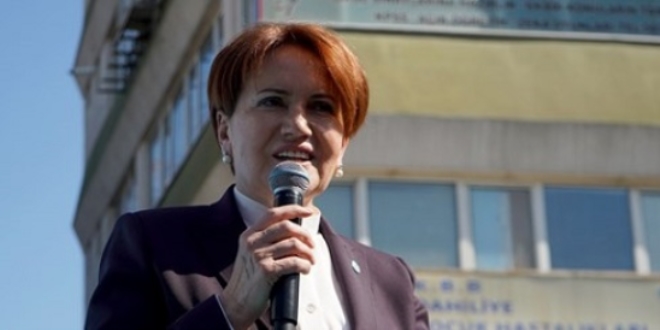 Akşener: Ayrıştırıcı dili elinizin tersiyle itin