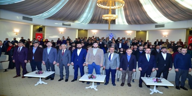 Turan: Cezaevindekiler gazeteciler değil FETÖ ve PKK'lılardır
