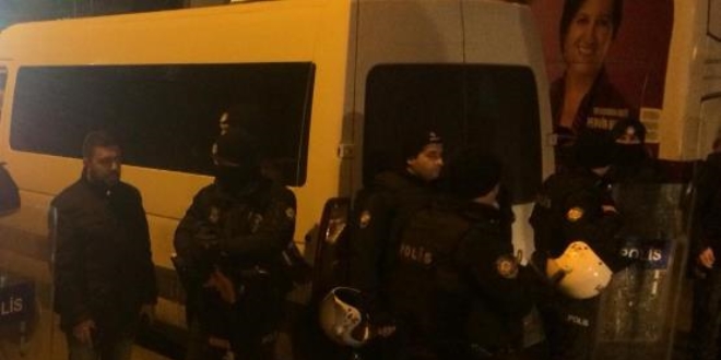 HDP il binasna byk operasyon: 7 gzalt