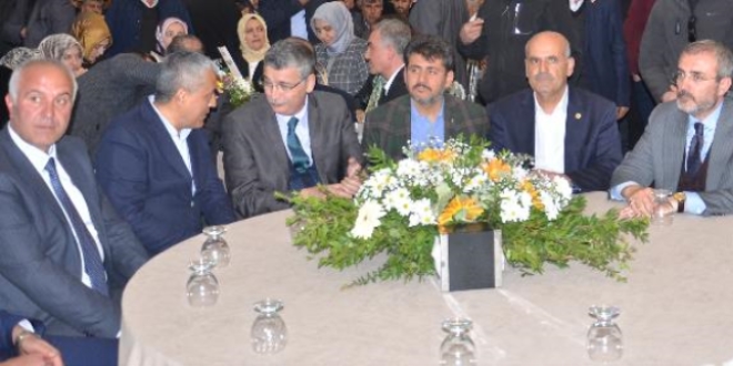 Cumhur ttifak Elbistan aday Mehmet Grbz, projelerini aklad