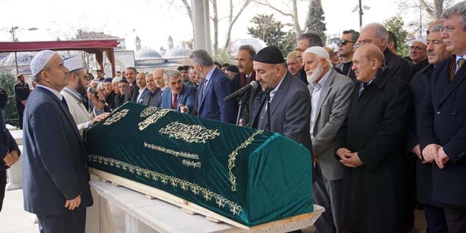 Burhan Kuzu'nun acı günü
