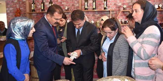 Hakkarili kadınlar organik ürünler satacak