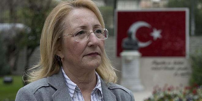 Prof. Dr. Beril Dedeoğlu vefat etti
