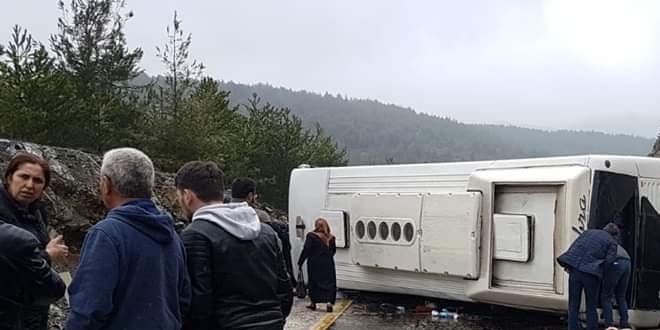 Bursa'da feci kaza: Çok sayıda yaralı var