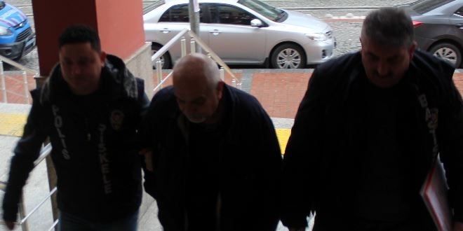 Kendisini emekli vali olarak tanıtan şahıs gözaltına alındı