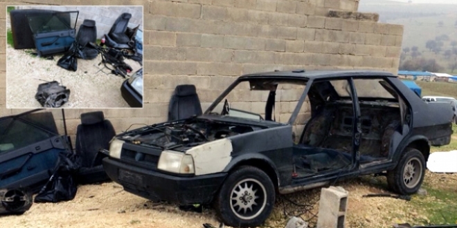 Çaldıkları otomobili parçalarken yakalandılar