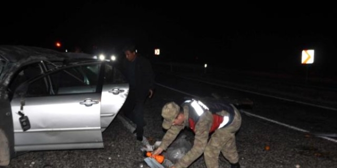 Adıyaman'da otomobil devrildi: 1 ölü, 2 yaralı
