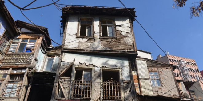 Ankara'daki ahap evler restore edilmeyi bekliyor