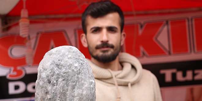 Kaya tuzuyla sağlıklarına kavuşuyorlar