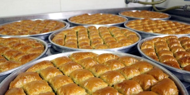 Uzun süren açlıklar tatlı zaafını tetikliyor