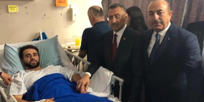 Cumhurbaşkanı Yardımcısı Oktay ve Bakan Çavuşoğlu'dan hastane ziyareti