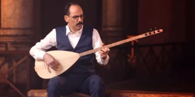 İbrahim Kalın, Çanakkale ağıdı seslendirdi