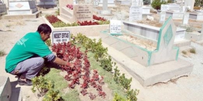 Halk ozanı Neşet Ertaş'ın kardeşi vefat etti
