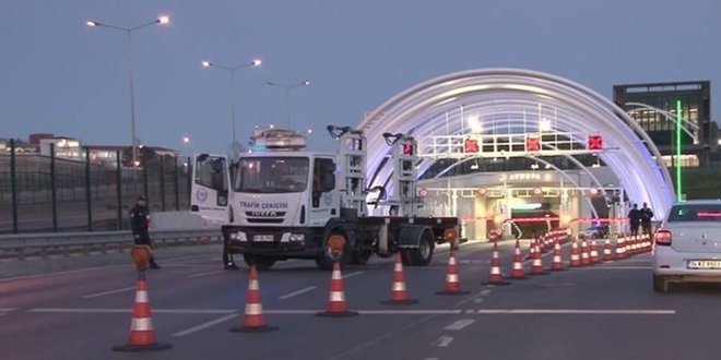 Avrasya Tüneli ve bazı yollar trafiğe kapatıldı