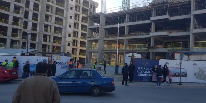 Kule vinçten düşen kişi hayatını kaybetti