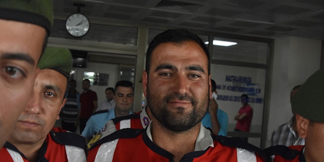5 akrabasını öldürdü. 'Amerikan ajanıyım' dedi