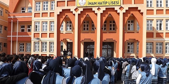 'mam hatip okullarmz, eitim zerinden tartlmal'