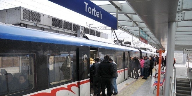 İZBAN treninin çarptığı yaya öldü