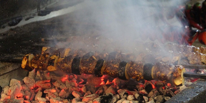 'Keme kebabı'nın kilosu 100 liradan alıcı buluyor