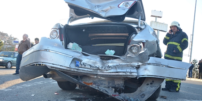 Ordu'da trafik kazası: 1'i hamile kadın 5 yaralı