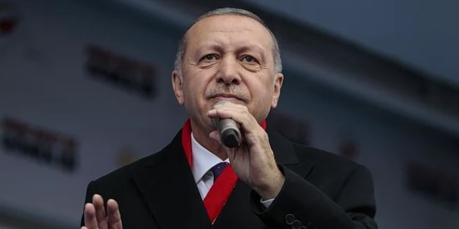 Erdoğan: Yarın sürprizimiz olacak, Twitter'da buluşalım