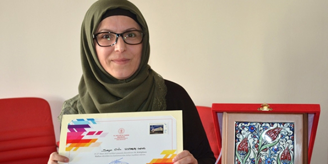 Kitap okuyarak kanseri yendi, 'sıra dışı okur' seçildi