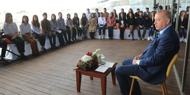 Erdoğan'dan 'yerli otomobil' eleştirisi