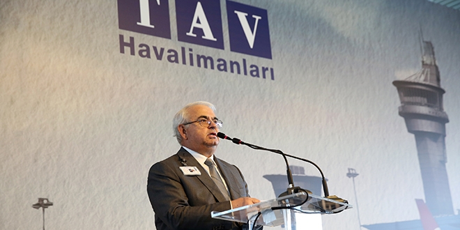 TAV, Atatürk Havalimanı çalışanları ile vedalaştı