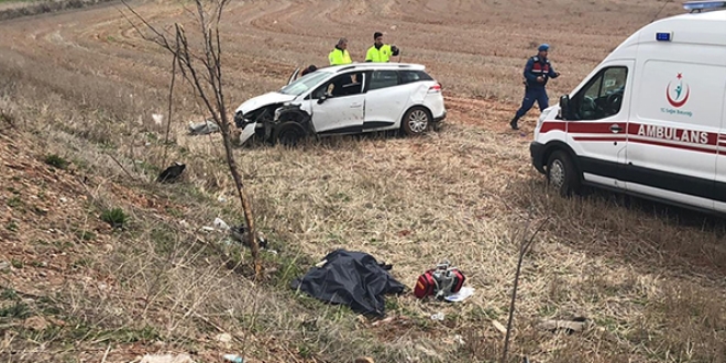 Trafik kazasnda bir aile yok oluyordu